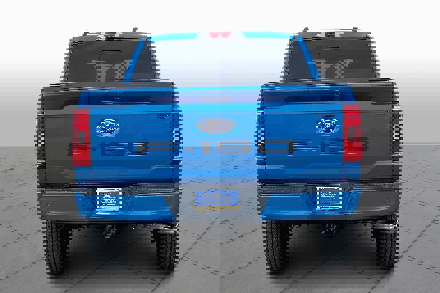 Certified 2021 Ford F150 XLT w/ Equipment Group 302A High image 4