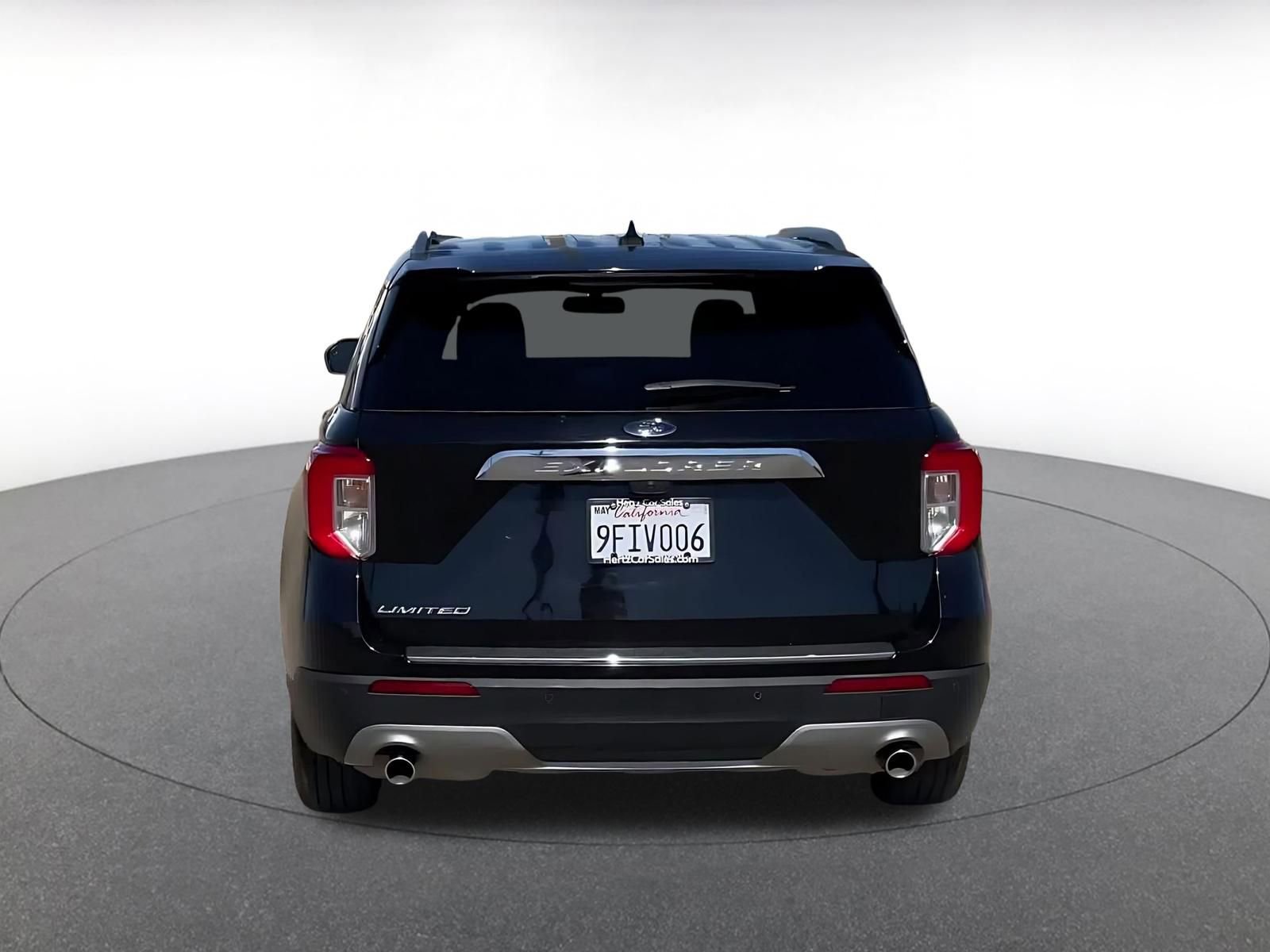 Used 2023 Ford Explorer Limited image 12