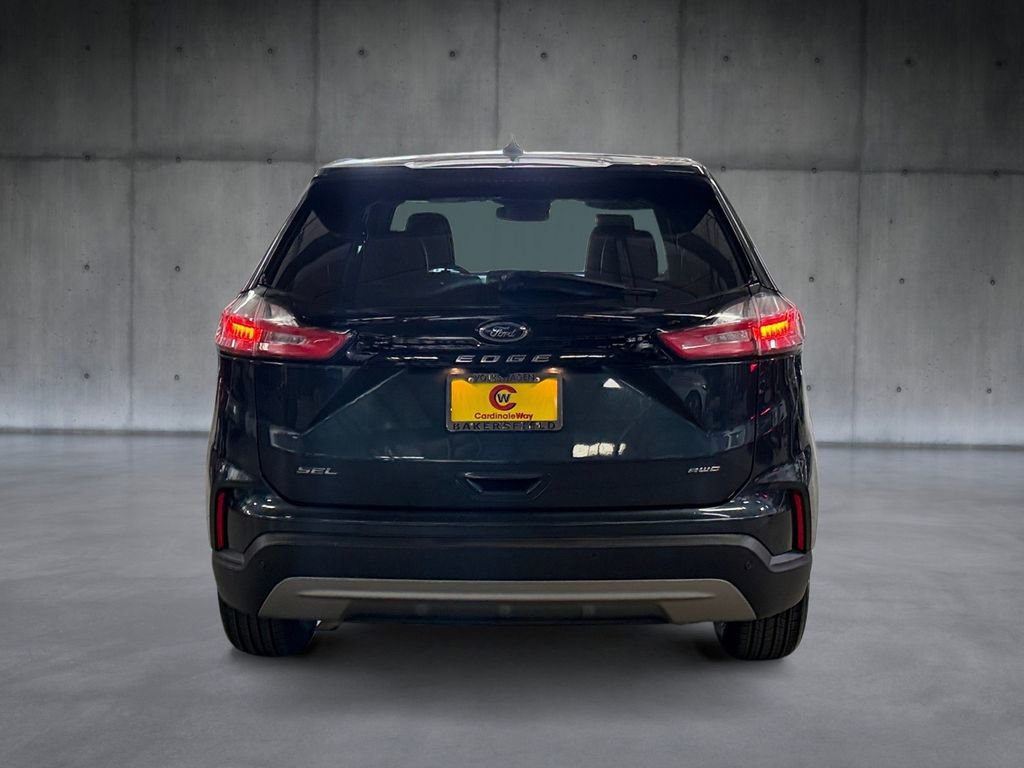 Used 2023 Ford Edge SEL image 4