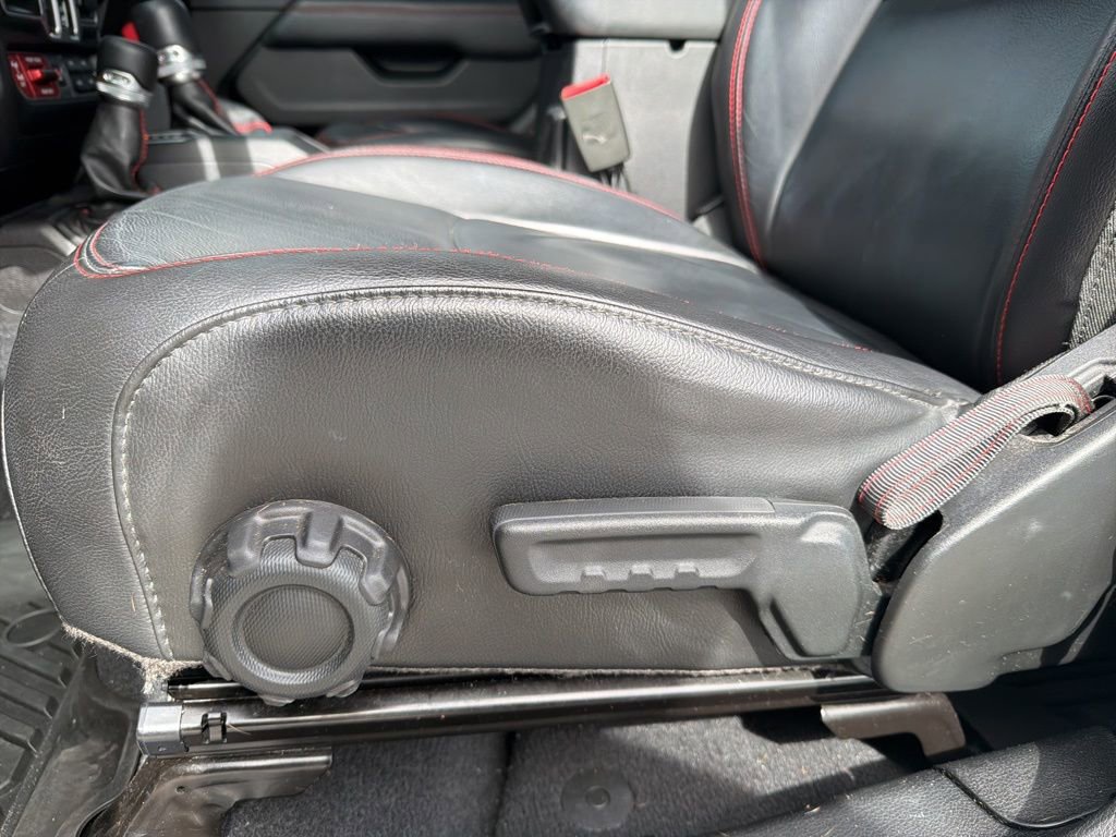 Used 2018 Jeep Wrangler Unlimited Rubicon image 15