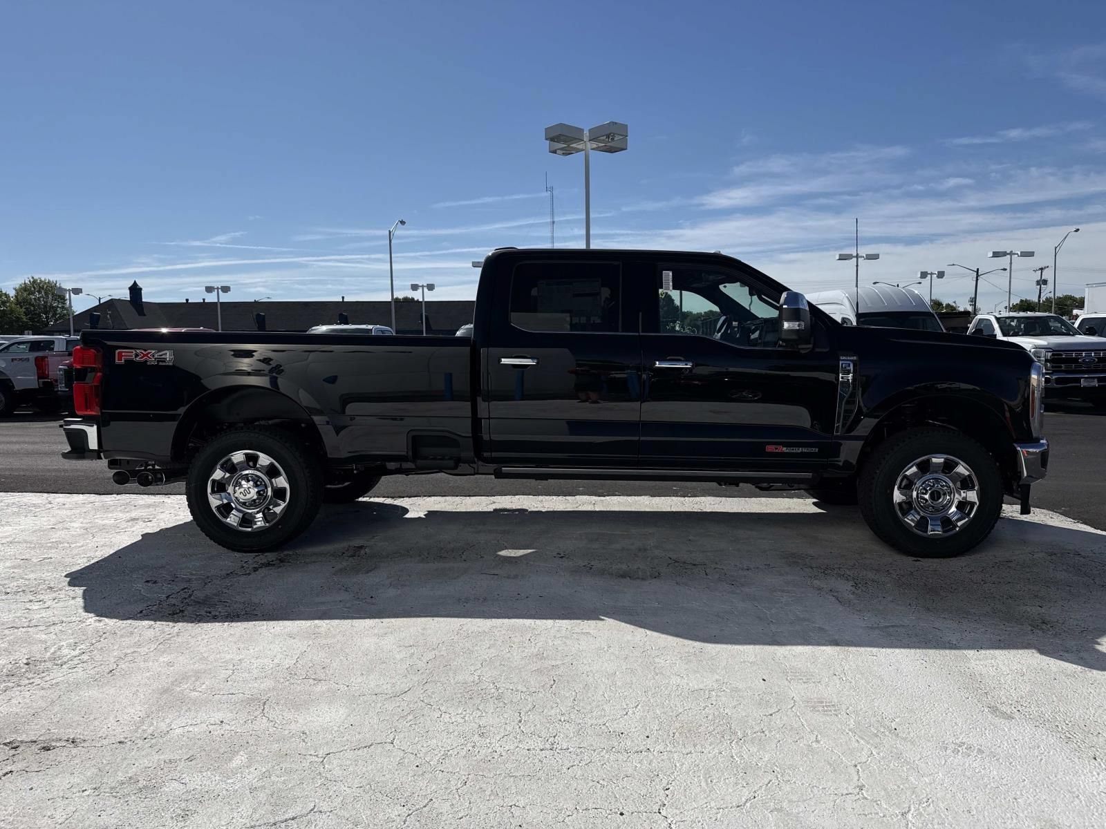 New 2026 Ford F350 King Ranch w/ Chrome Package AWD/4WD image 2