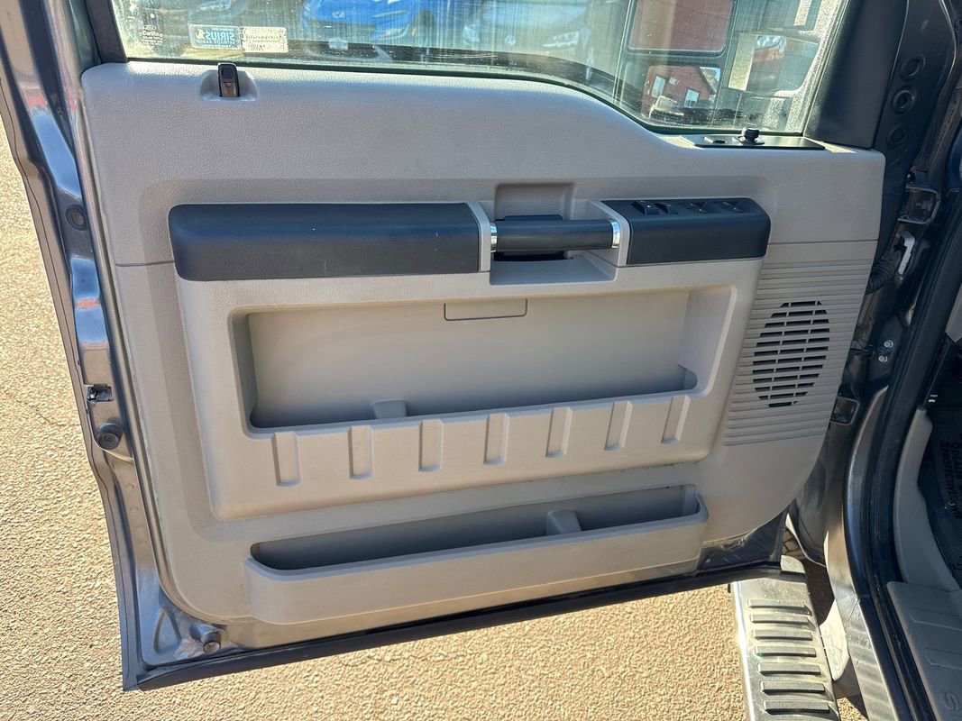 Used 2010 Ford F250 XLT image 10