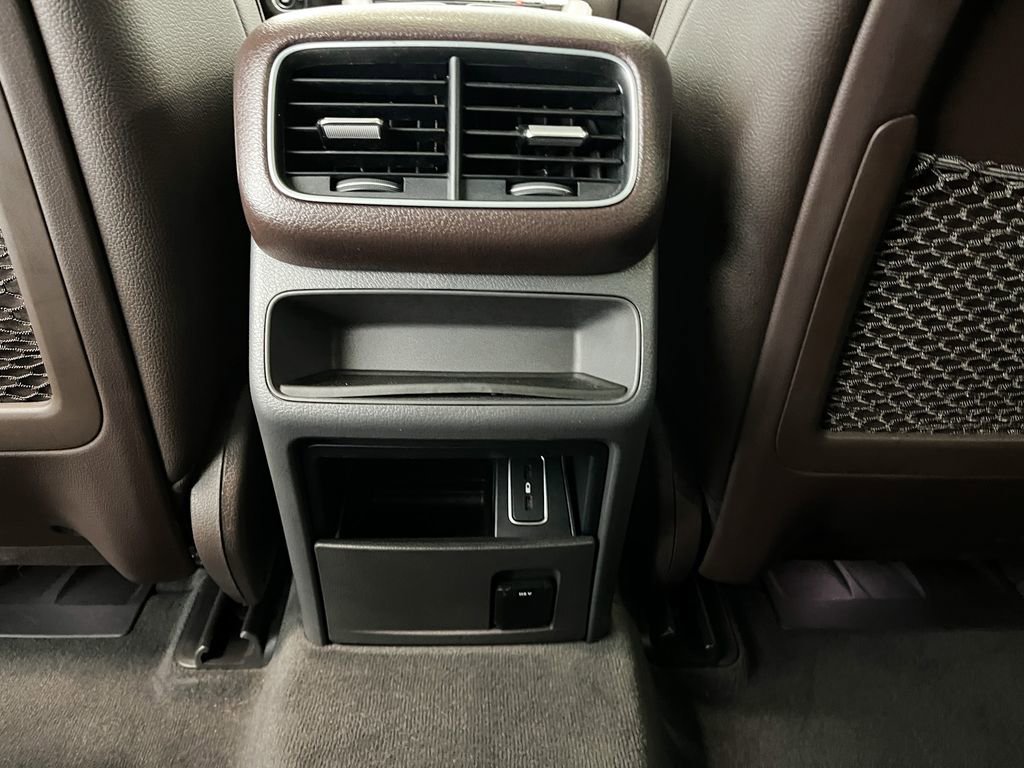 Used 2020 Mercedes-Benz GLE 450 4MATIC w/ Premium Package image 30