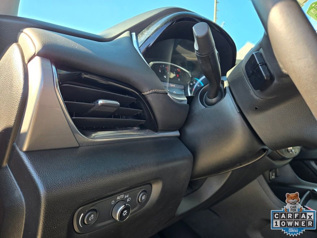 Used 2021 Chevrolet Traverse RS FWD image 28
