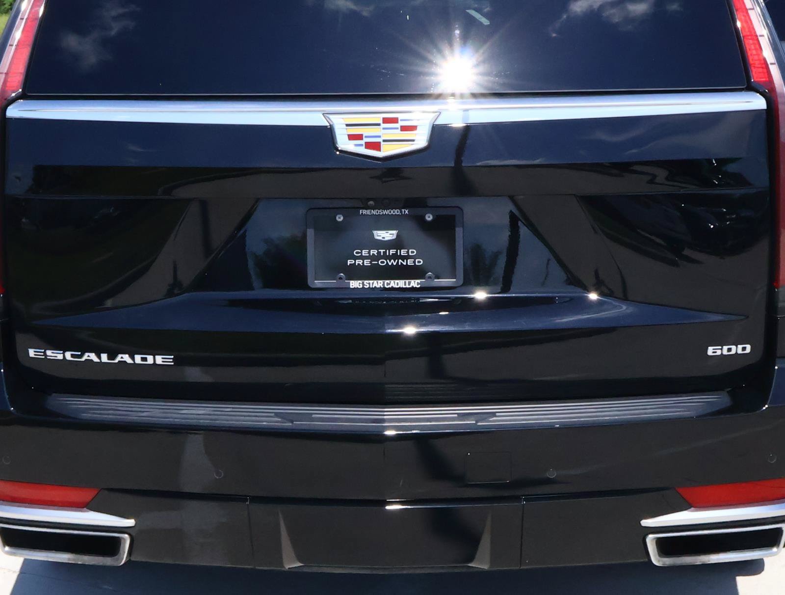 Certified 2024 Cadillac Escalade ESV Premium Luxury Platinum AWD/4WD image 10