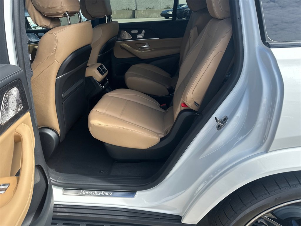 New 2026 Mercedes-Benz GLS 580 4MATIC image 24