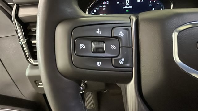 Used 2025 GMC Sierra 3500 Denali Ultimate AWD/4WD image 15