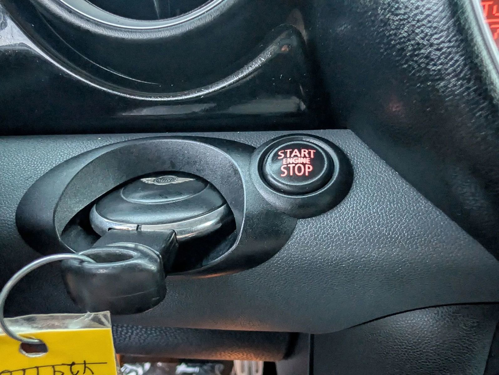 Used 2012 MINI Cooper S image 23