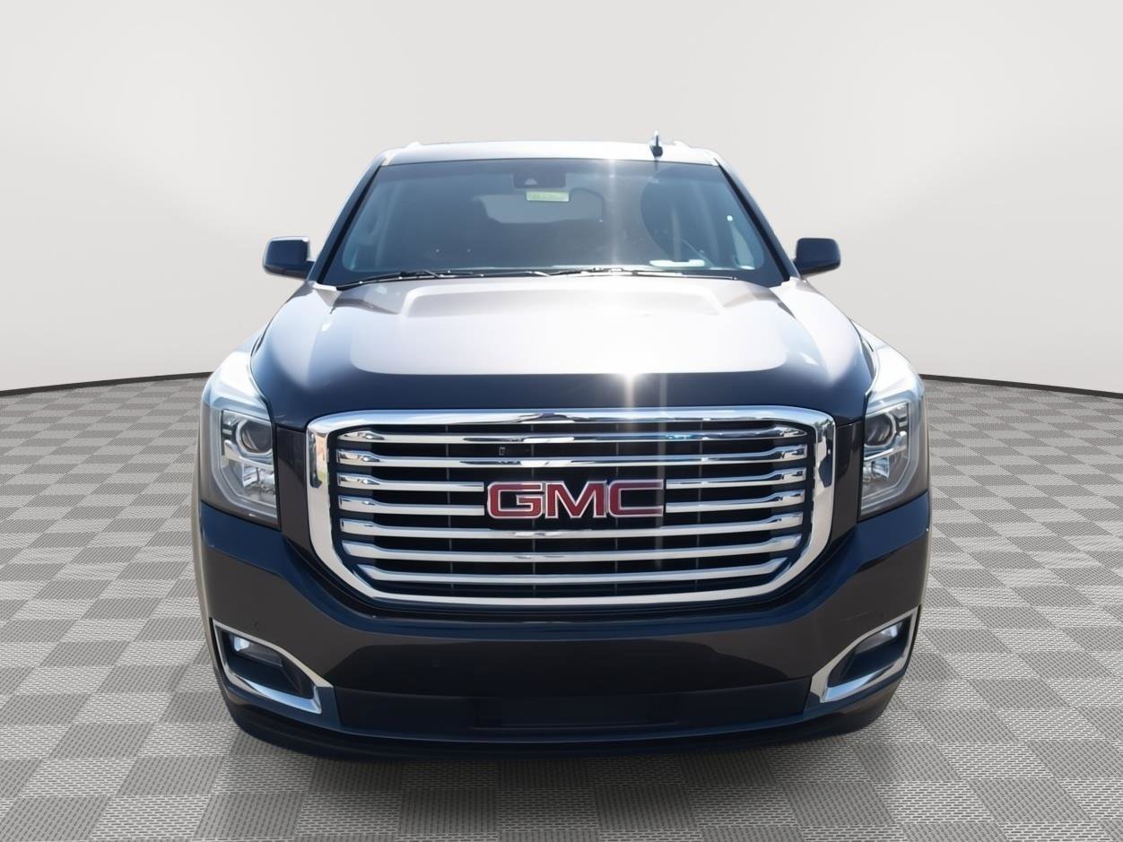 Used 2018 GMC Yukon XL SLT w/ Premium Edition AWD/4WD image 2