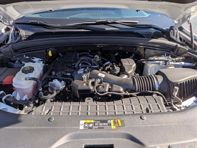 Used 2022 Jeep Grand Cherokee L Laredo image 21