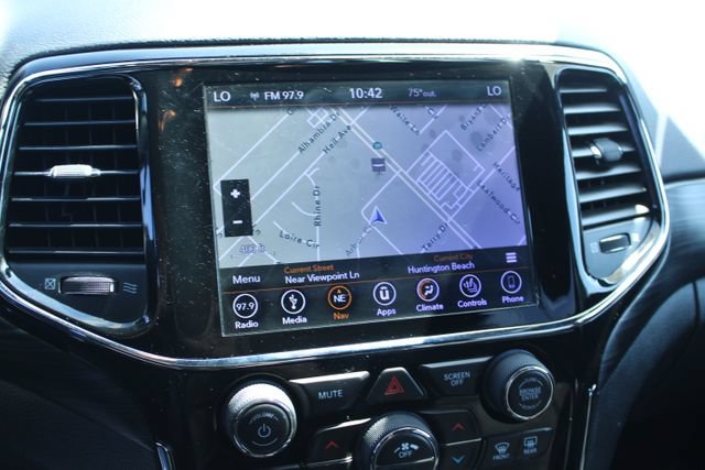 Used 2019 Jeep Grand Cherokee Altitude RWD image 29