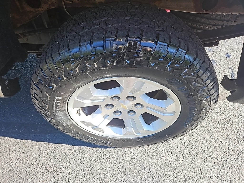 Used 2018 Chevrolet Silverado 1500 LT w/ All Star Edition image 12