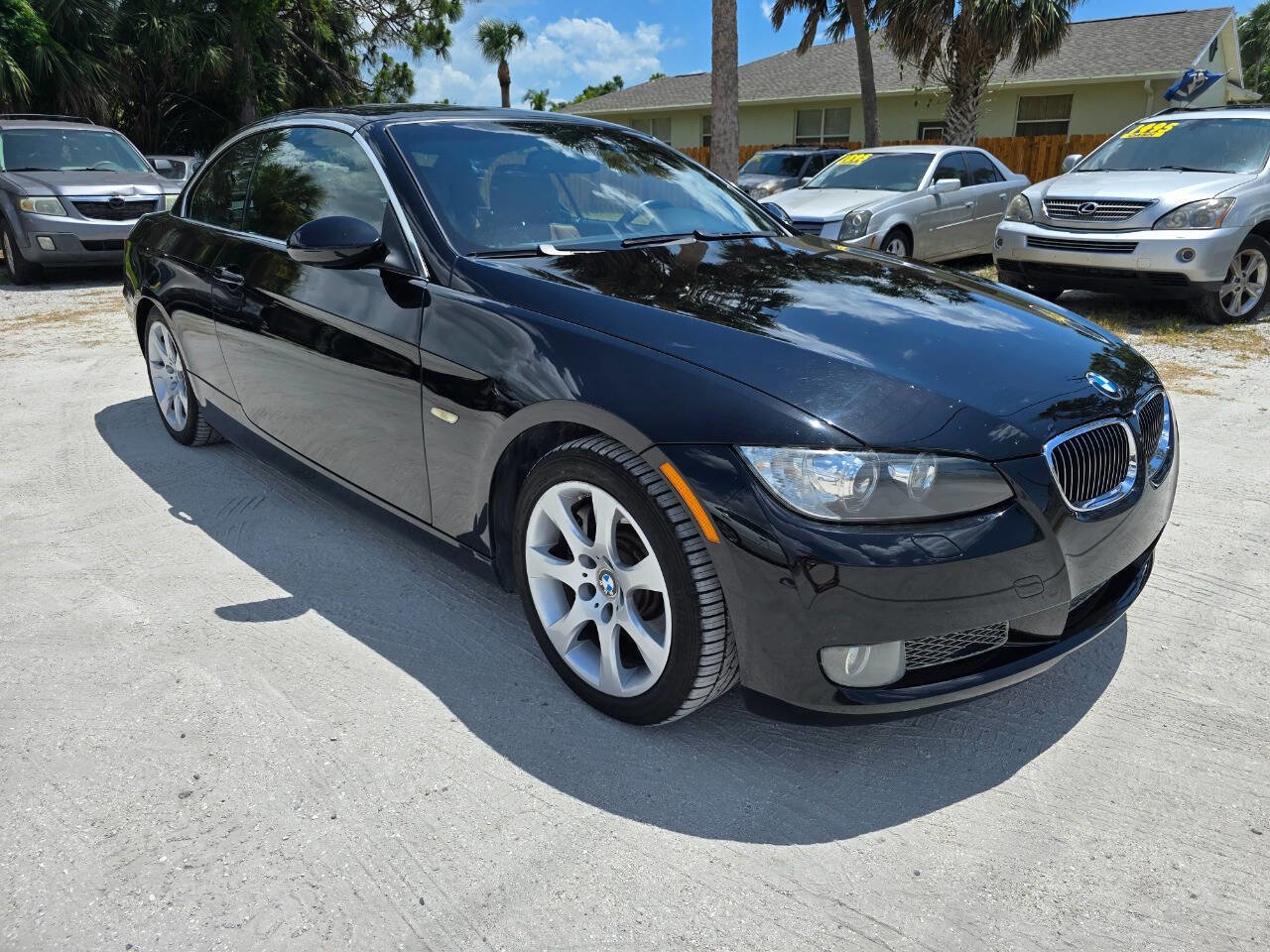 Used 2007 BMW 335i Convertible image 5