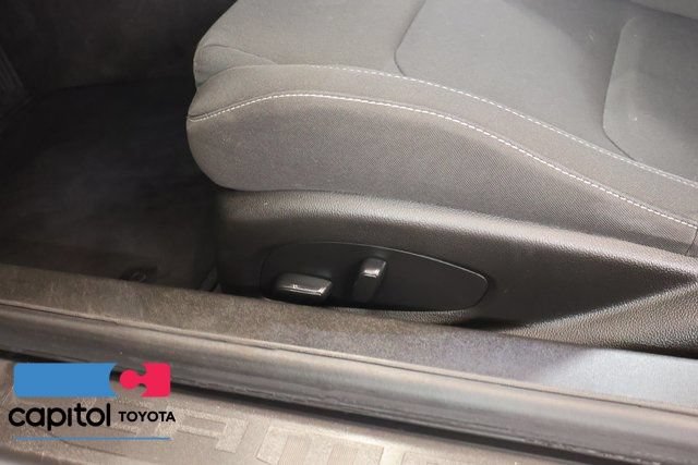 Used 2023 Chevrolet Camaro LT RWD image 11