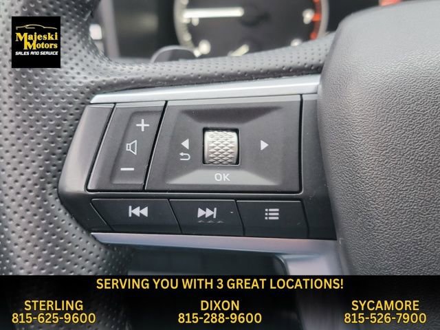 Used 2025 Mitsubishi Outlander SE image 36