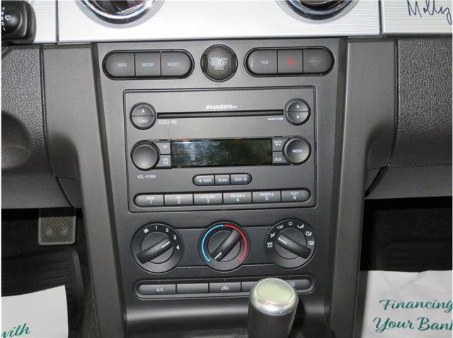 Used 2006 Ford Mustang GT RWD image 21