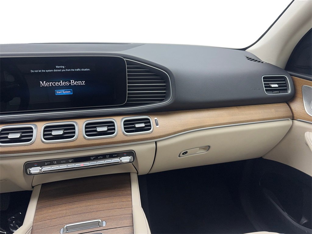 Used 2022 Mercedes-Benz GLE 350 w/ AMG Line Exterior image 51