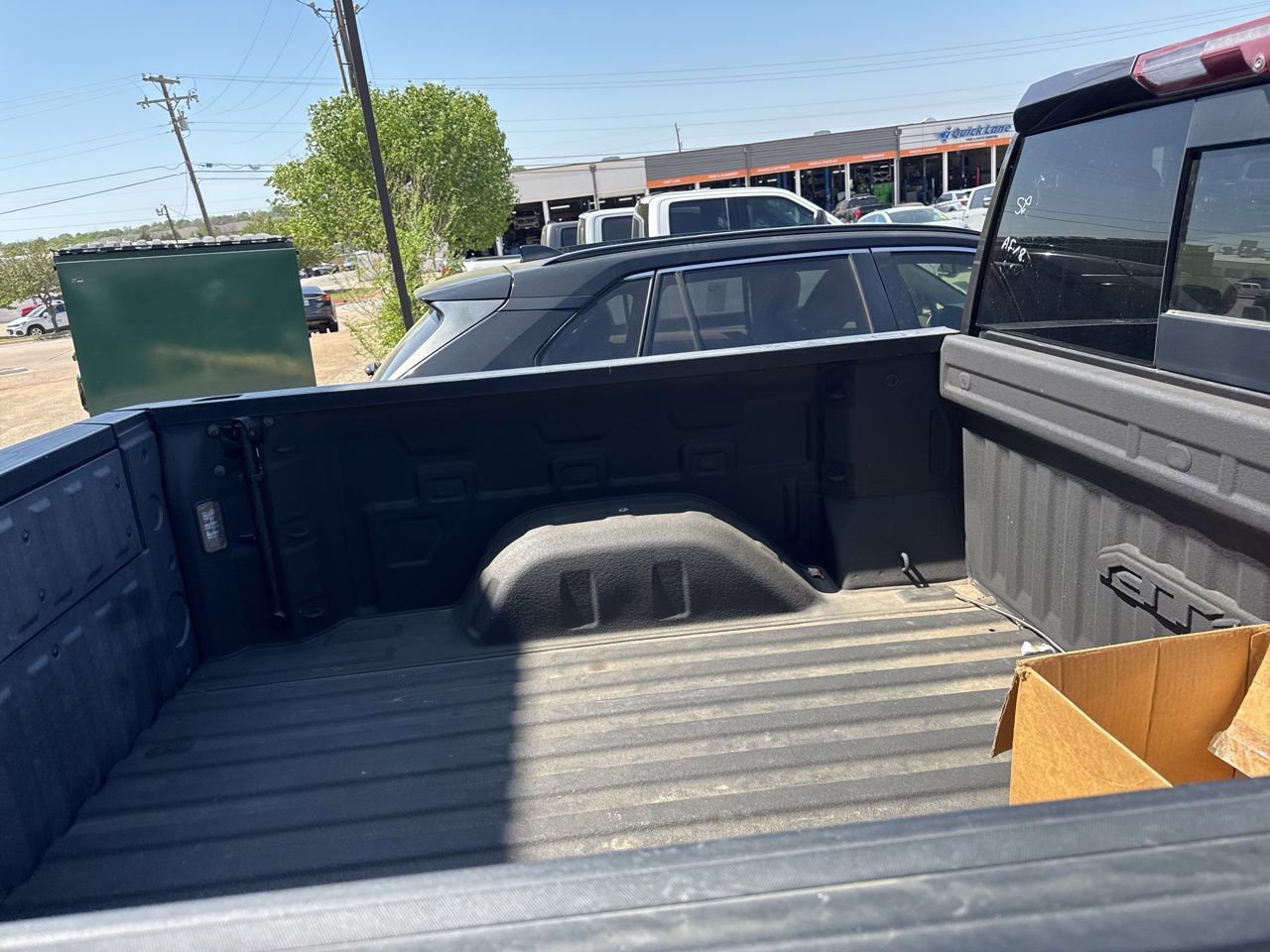 Used 2020 GMC Sierra 1500 AT4 w/ AT4 Premium Package image 5