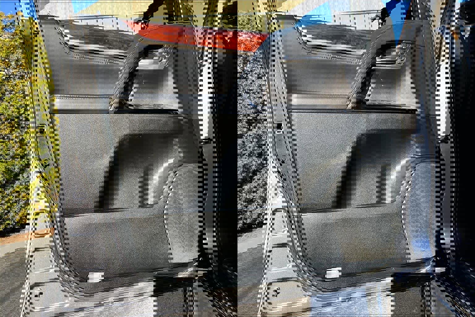 Used 2019 Lexus LX 570 4WD image 21