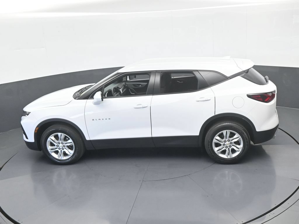 Used 2022 Chevrolet Blazer LT FWD image 48