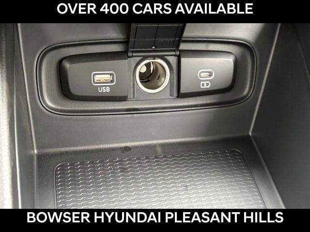 New 2026 Hyundai Venue SE image 9