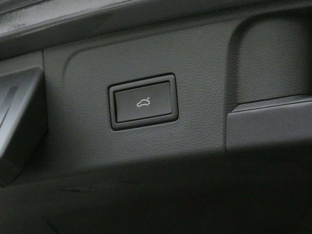 New 2026 Volkswagen Atlas SEL image 26