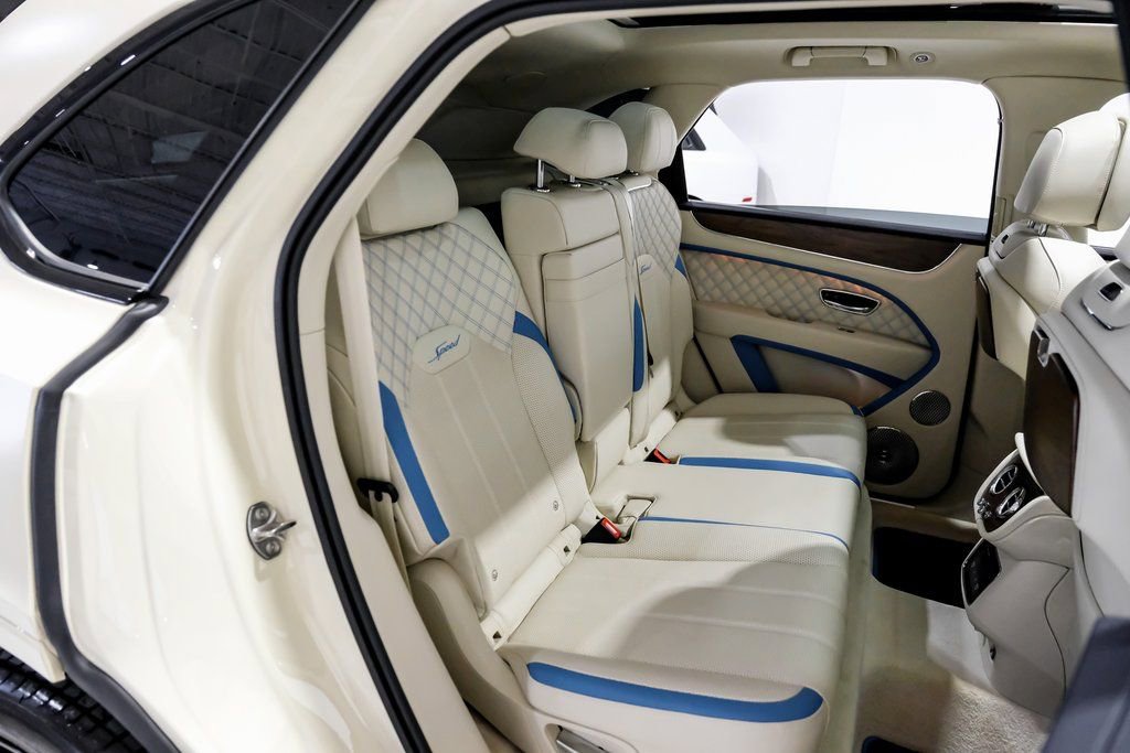 Used 2023 Bentley Bentayga Speed image 35