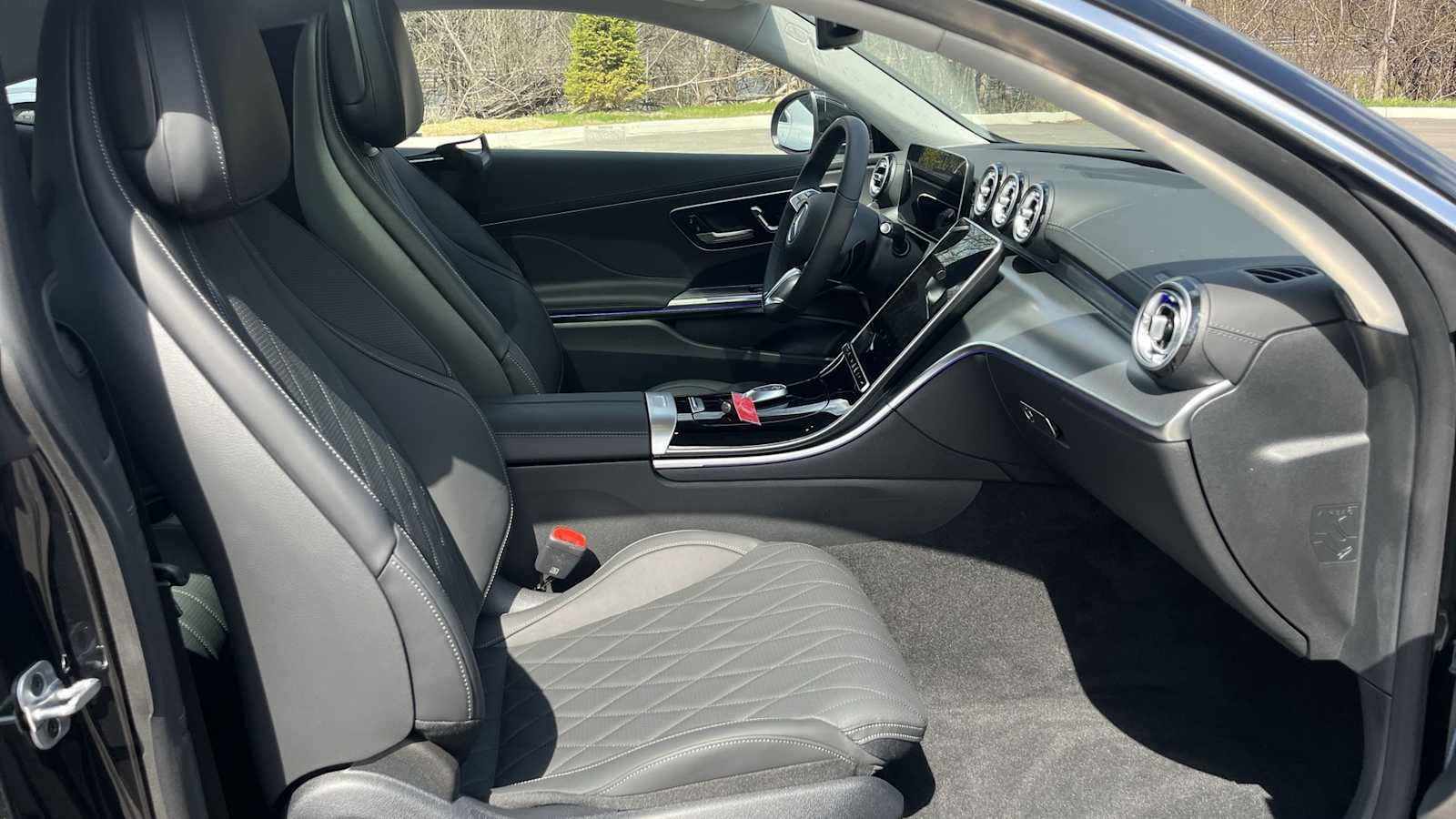 New 2026 Mercedes-Benz CLE 300 4MATIC Coupe image 11