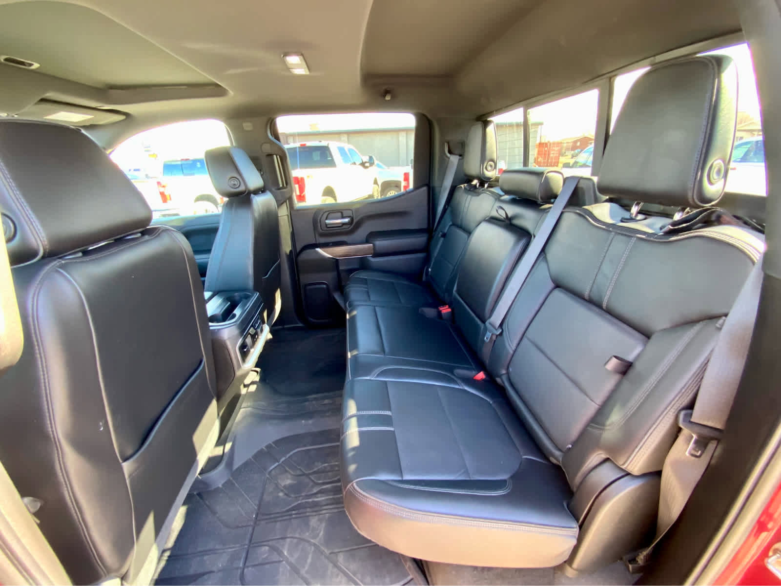 Used 2019 Chevrolet Silverado 1500 High Country image 23