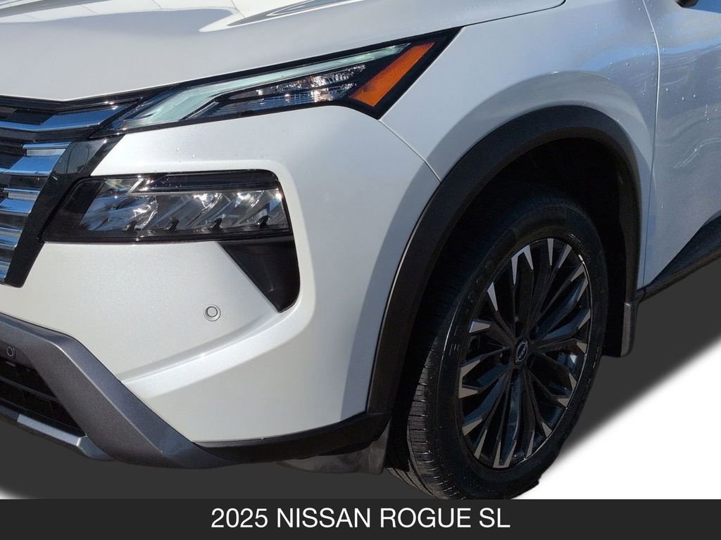 Certified 2025 Nissan Rogue SL w/ Tech Package AWD/4WD image 12