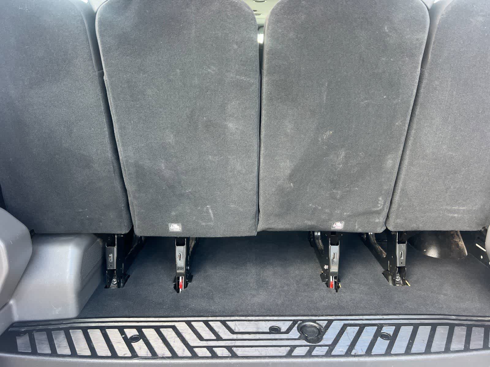Used 2022 Ford Transit 350 XLT RWD image 17