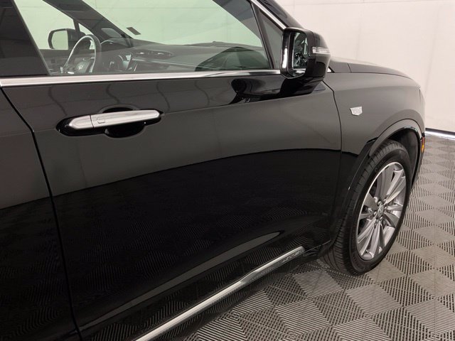 Used 2025 Cadillac XT6 Premium Luxury w/ LPO, Floor Liner Package AWD/4WD image 7
