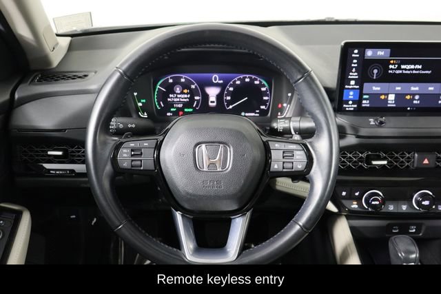 Used 2023 Honda Accord Touring image 7