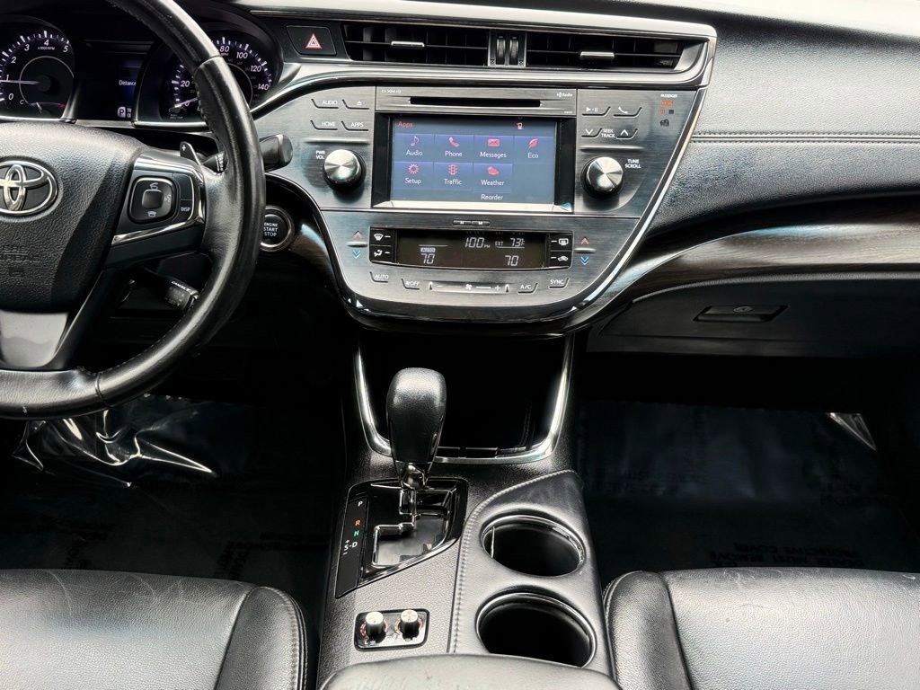 Used 2016 Toyota Avalon XLE Plus w/ Preferred Accessory Package FWD image 27