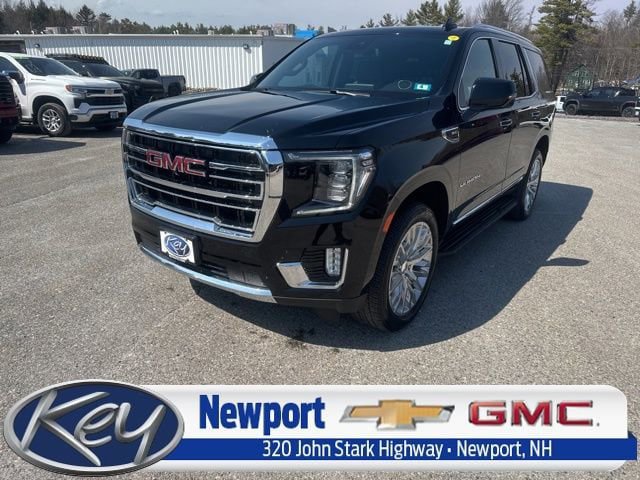 Used 2024 GMC Yukon SLT w/ SLT Luxury Package