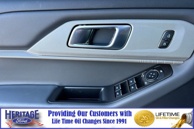 New 2026 Ford Explorer Active image 11