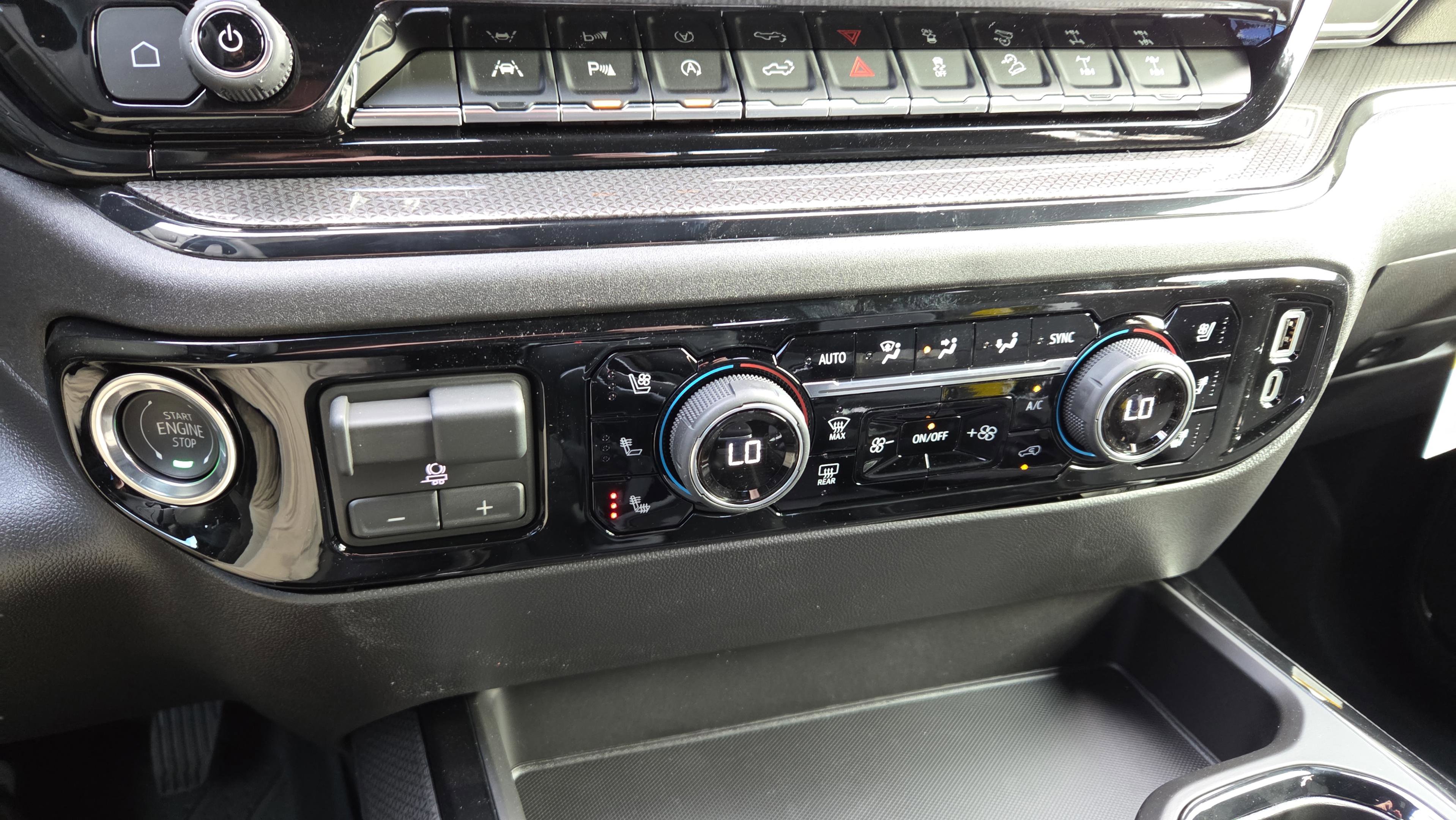 New 2026 Chevrolet Silverado 1500 ZR2 w/ Dark Appearance Package image 16