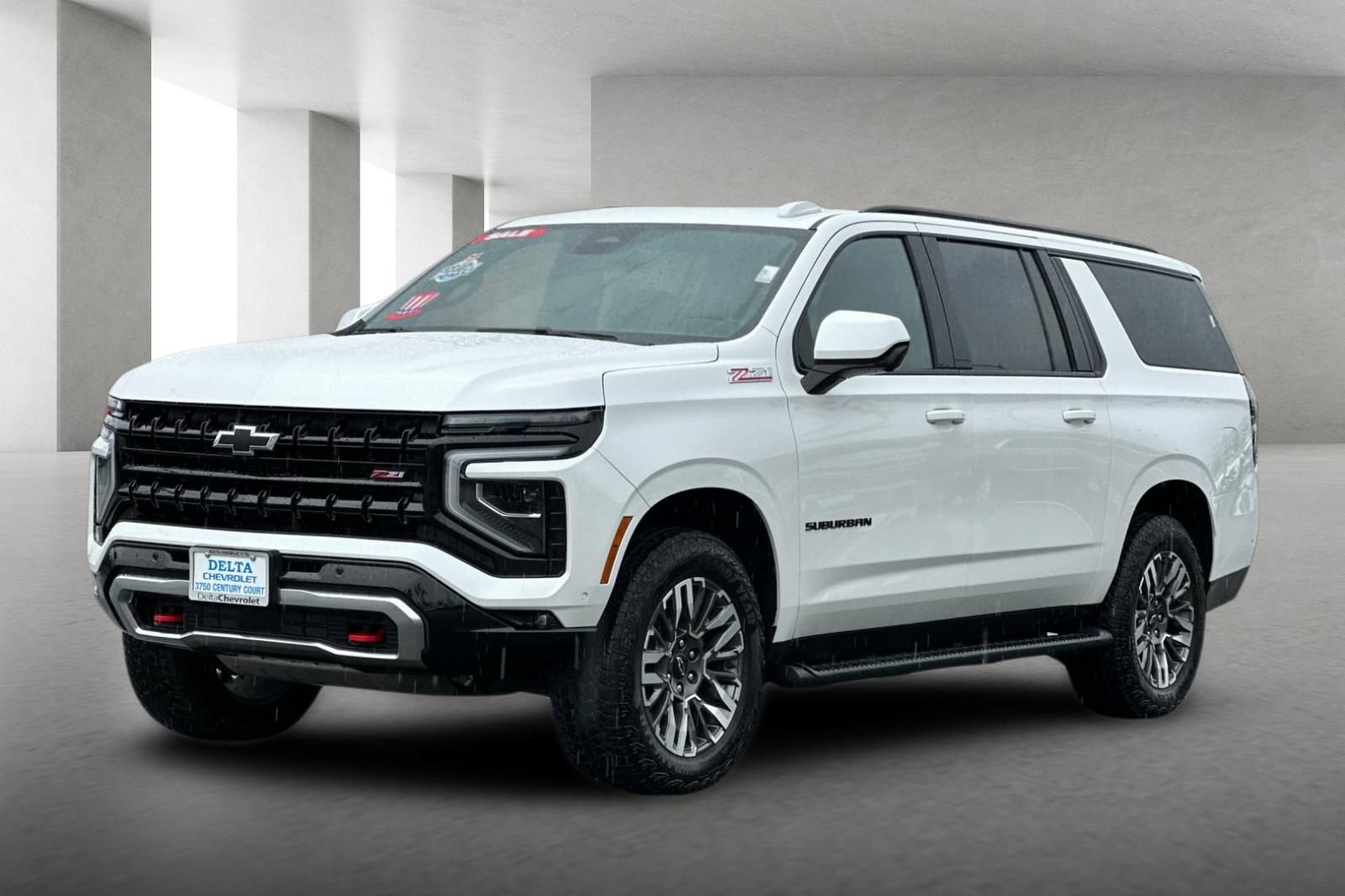 Used 2025 Chevrolet Suburban Z71 AWD/4WD image 8