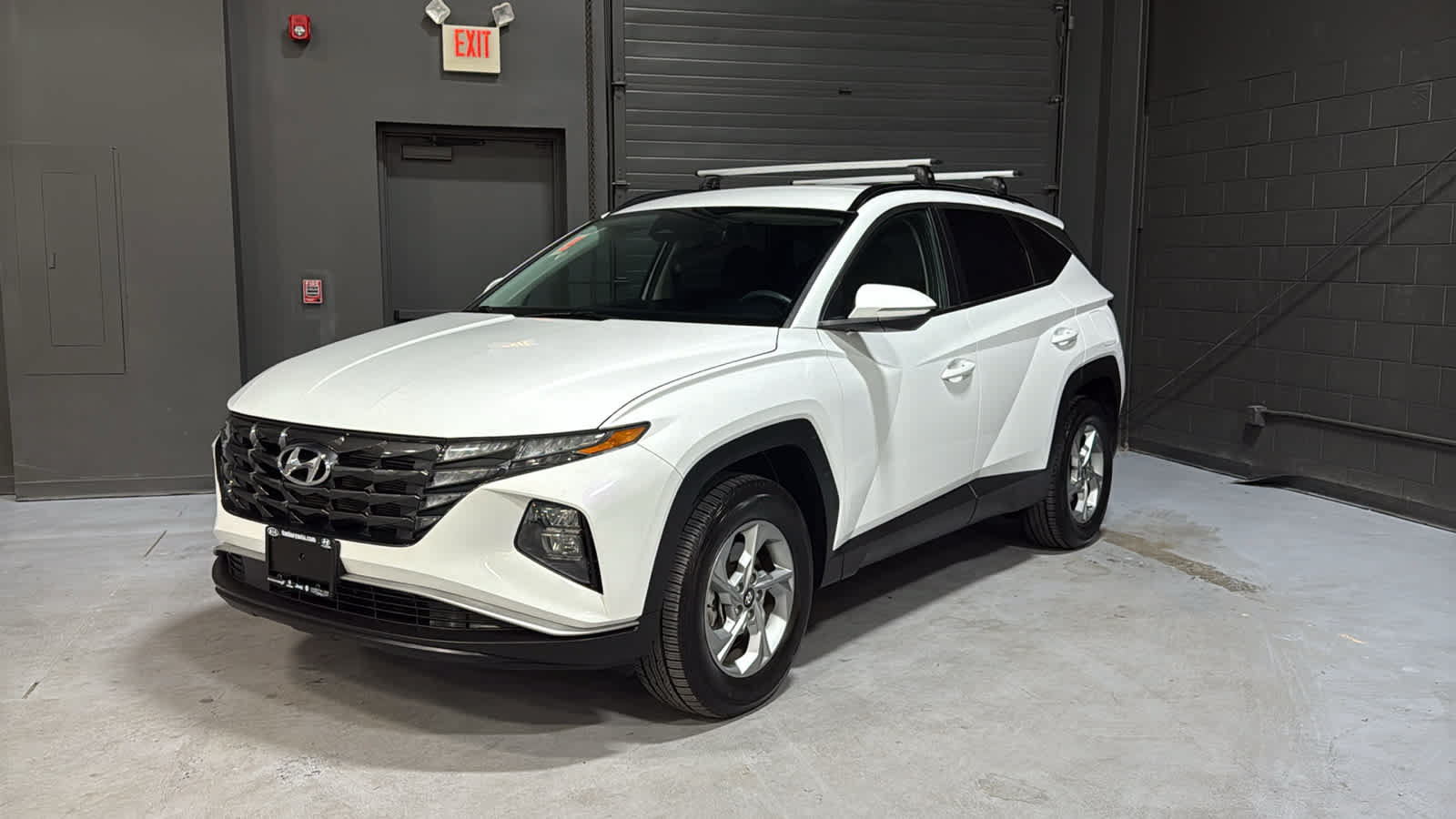 Used 2023 Hyundai Tucson SEL AWD/4WD image 3