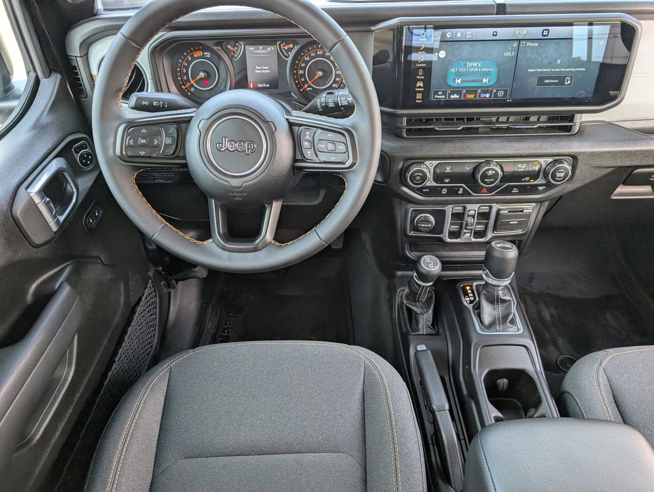 Used 2025 Jeep Wrangler Sport S image 10