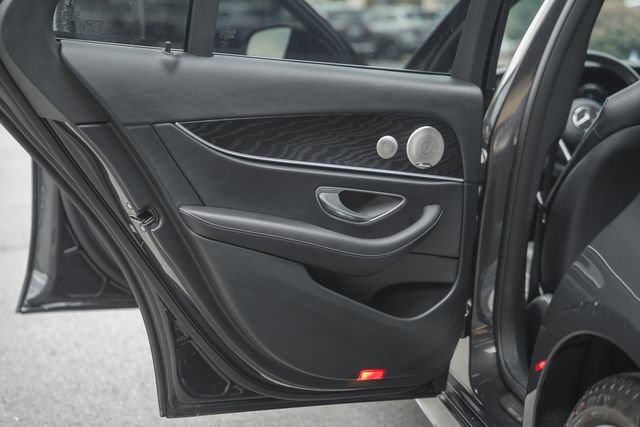 Certified 2022 Mercedes-Benz E 350 4MATIC Sedan image 36