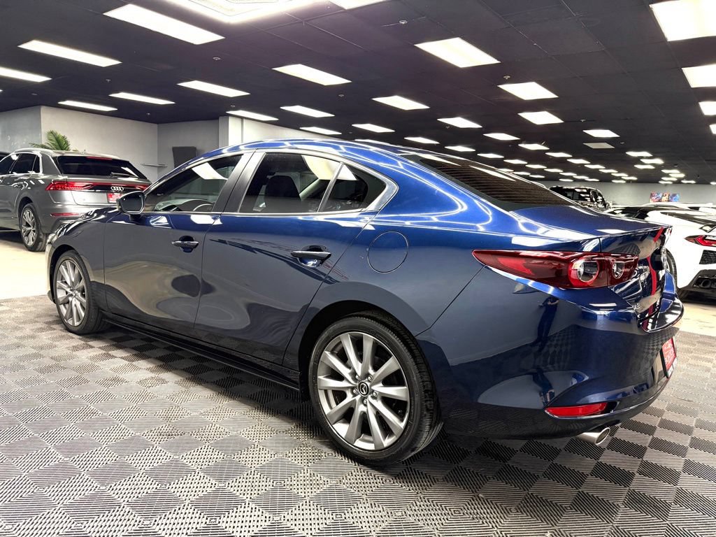 Used 2023 MAZDA MAZDA3 s FWD image 9