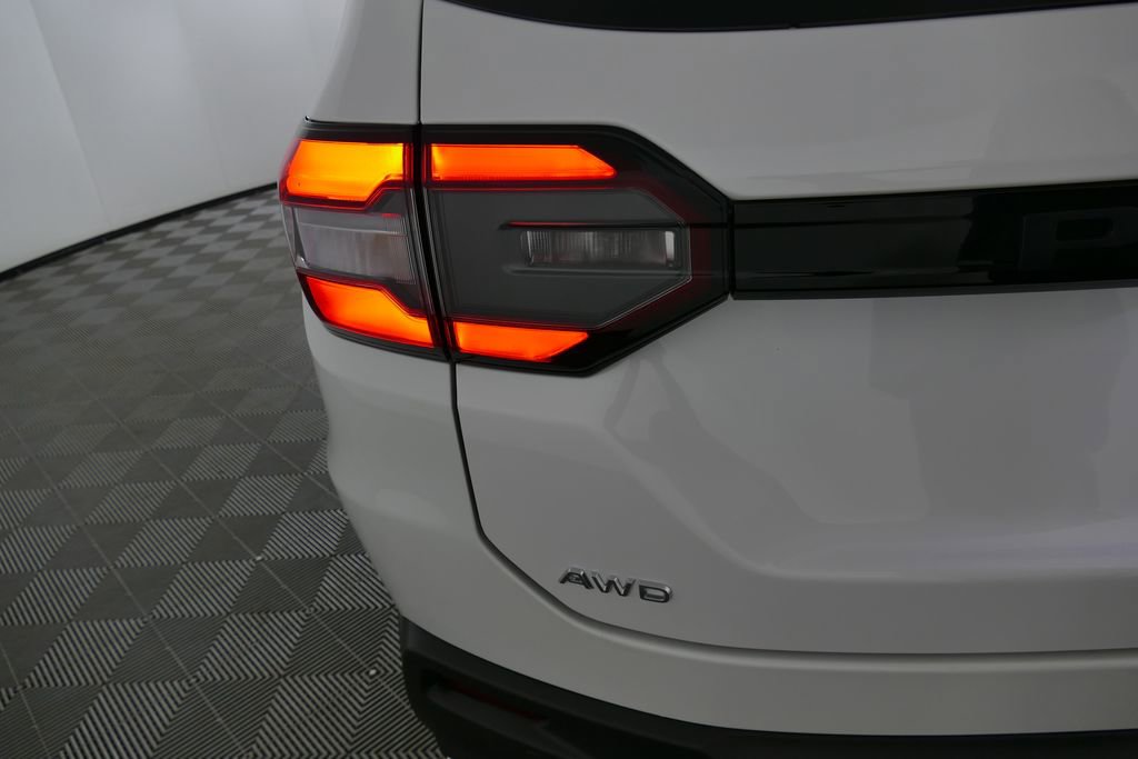 Used 2025 Honda Pilot Touring image 30