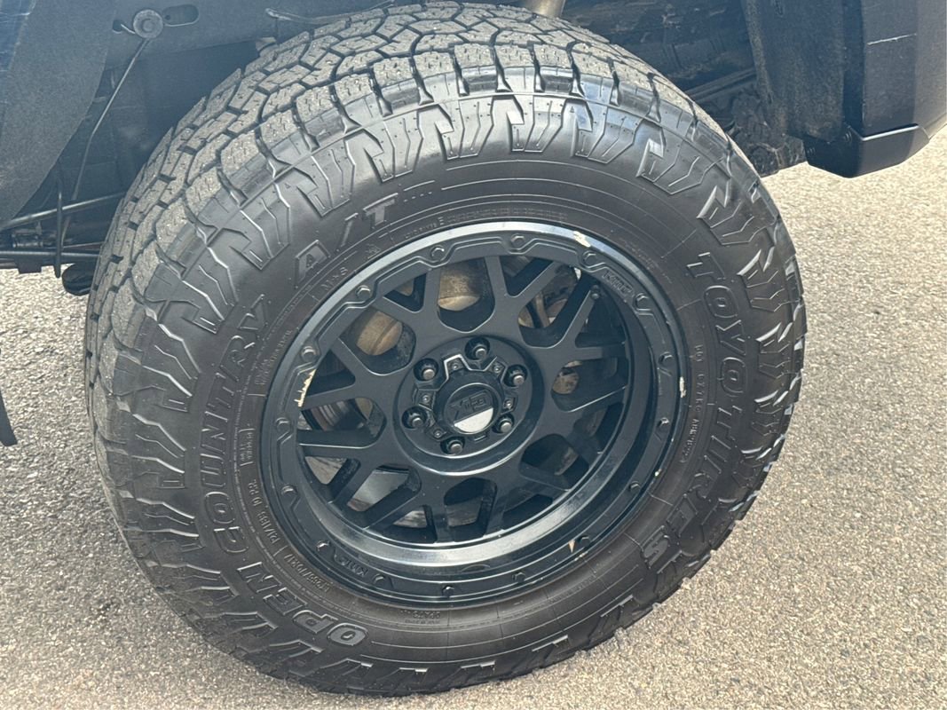 Used 2017 Chevrolet Colorado Z71 image 27