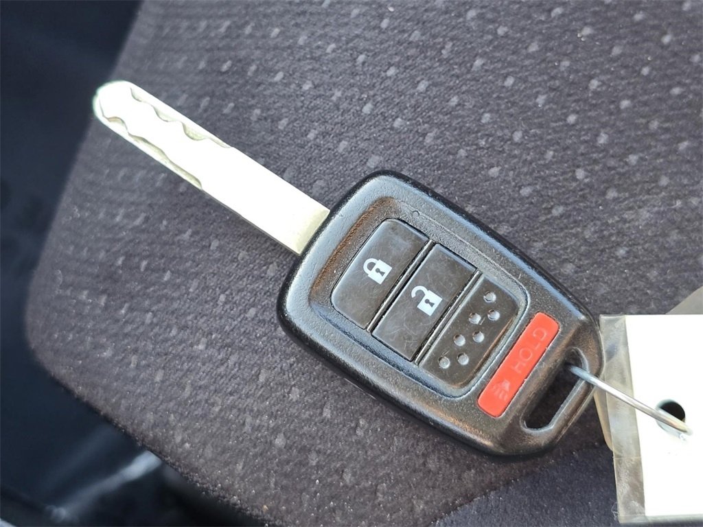 Used 2014 Honda CR-V EX image 35