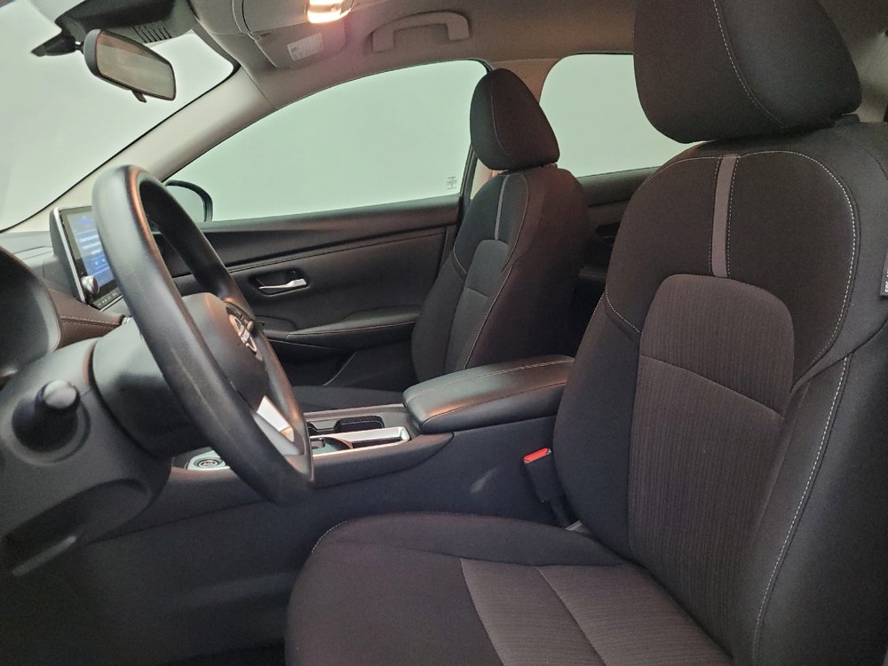 Used 2024 Nissan Sentra SV image 17