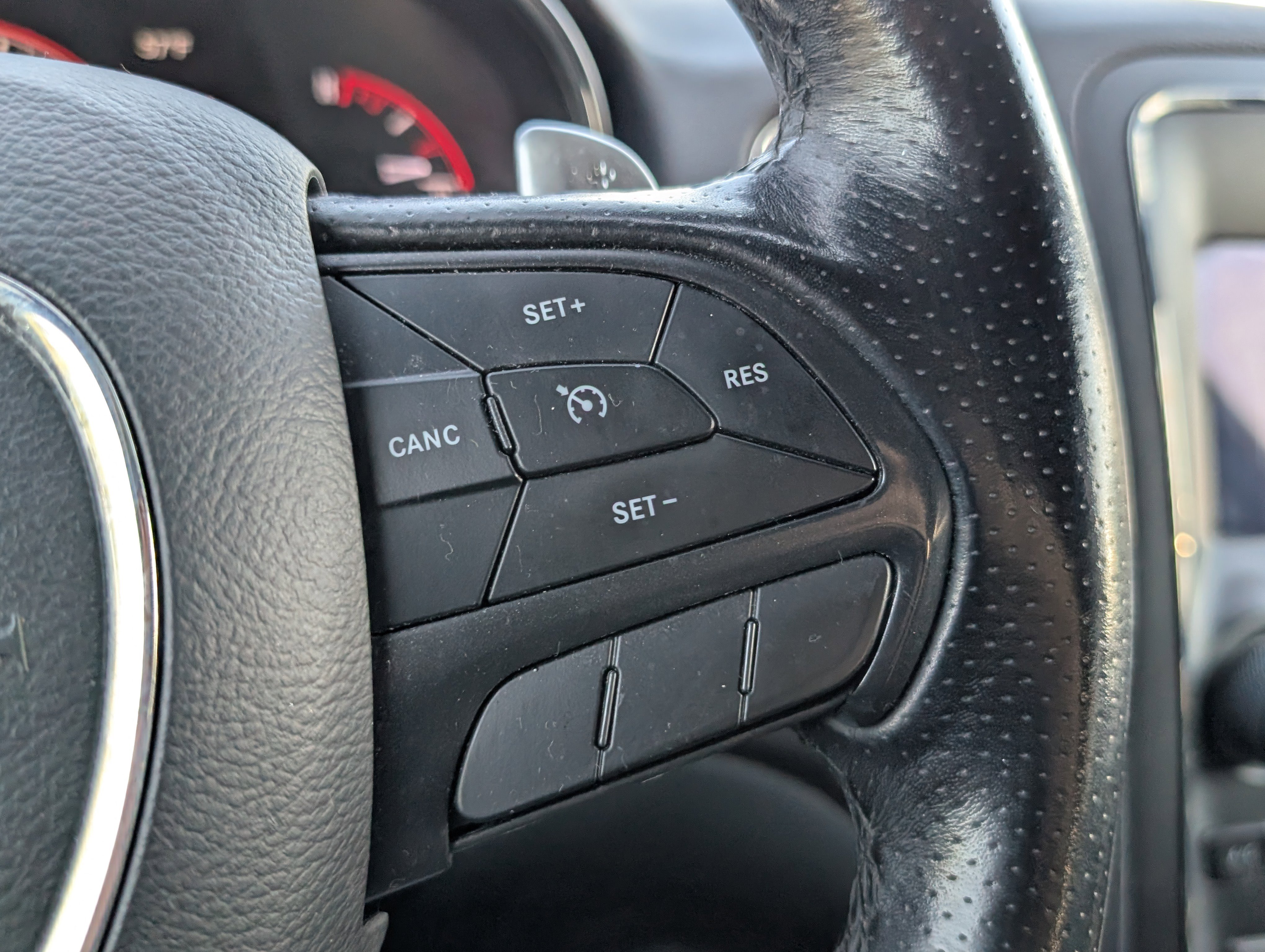 Used 2020 Dodge Durango GT image 24
