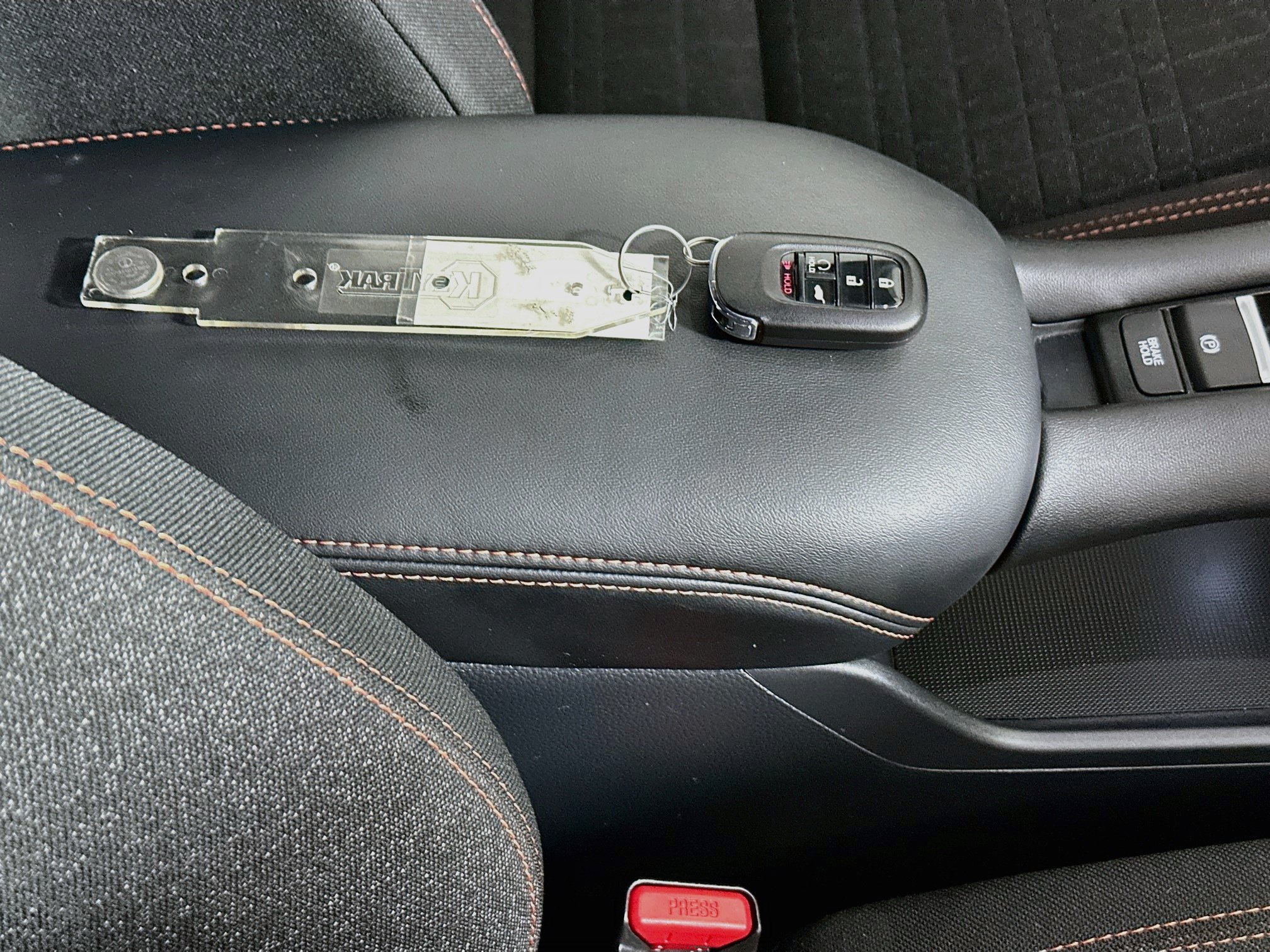 Used 2025 Honda HR-V Sport image 33