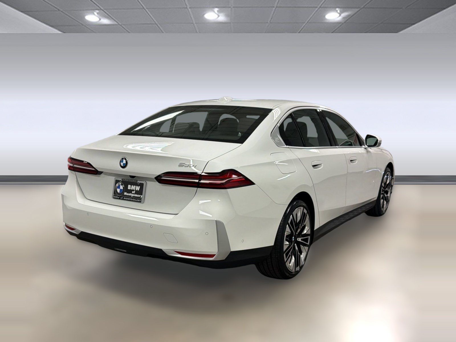 New 2027 BMW 530i RWD image 9