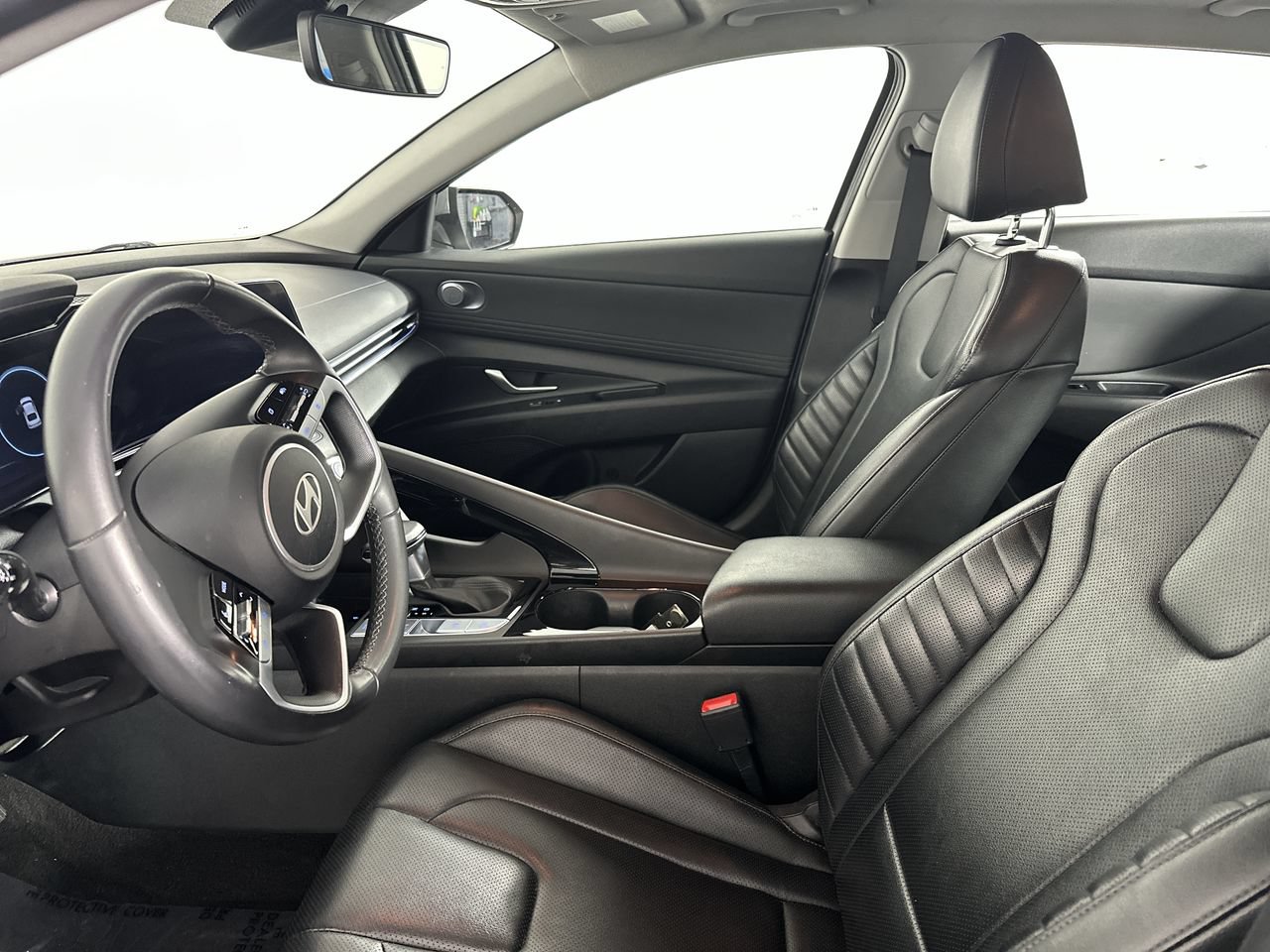 Used 2024 Hyundai Elantra Limited FWD image 20